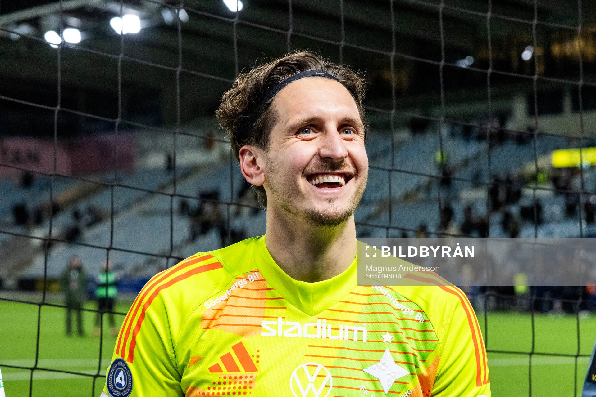 IFK Norrköpings målvakt David Mitov Nilsson jublar