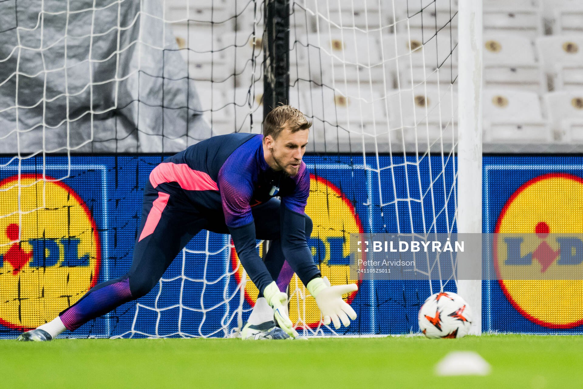 Goalkeeper Ricardo Friedrich of Malmö FF