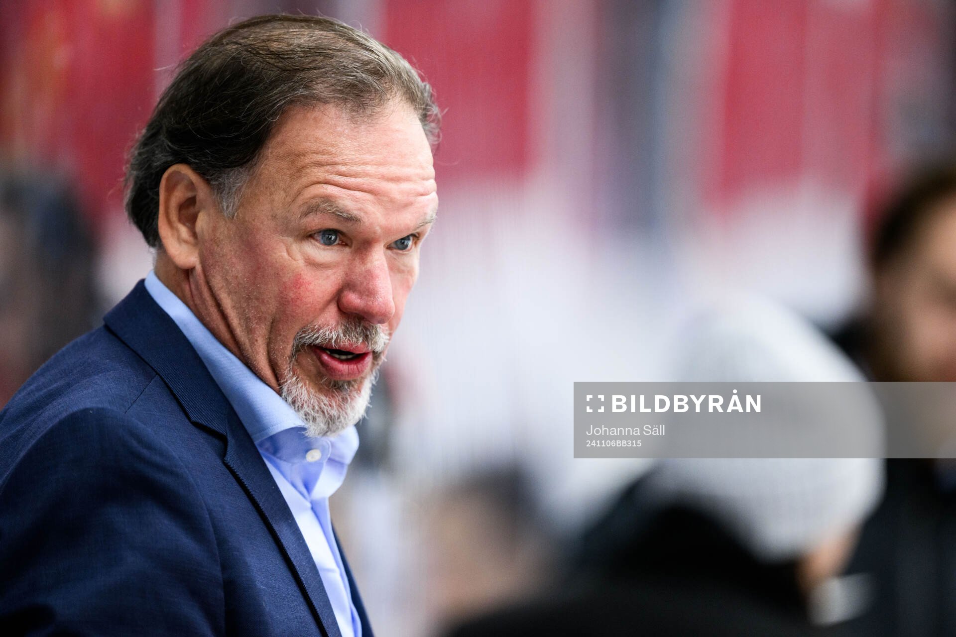 Head coach Colin Muller of Switzerland