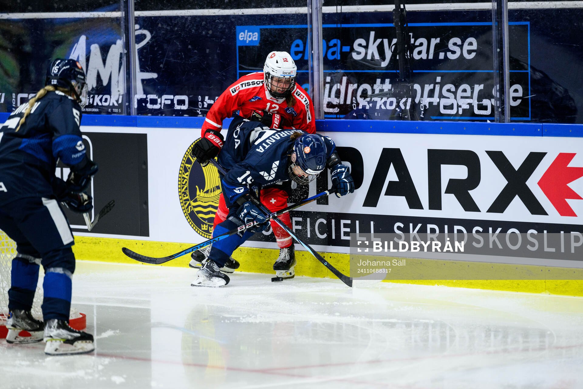Lisa Ruedi of Switzerland and Elli Suoranta of Finland
