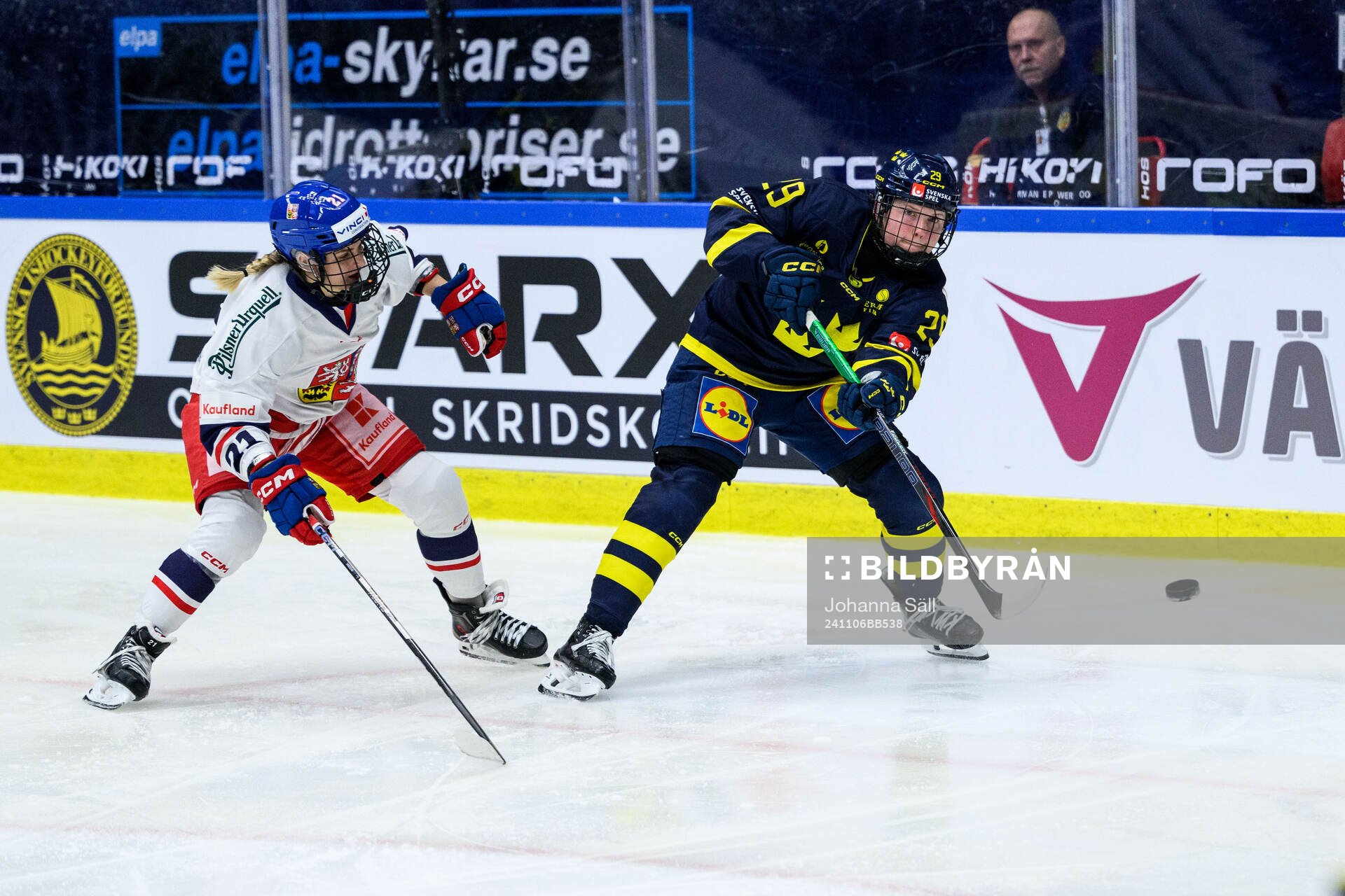 Tereza Vanisova of Czech Republic and Felizia