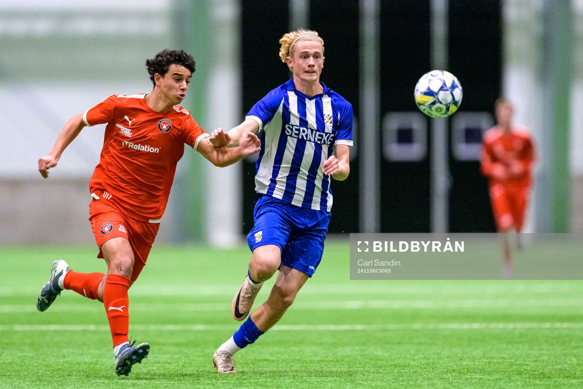 Midtjyllands Elias Hansen och IFK Göteborgs Axel