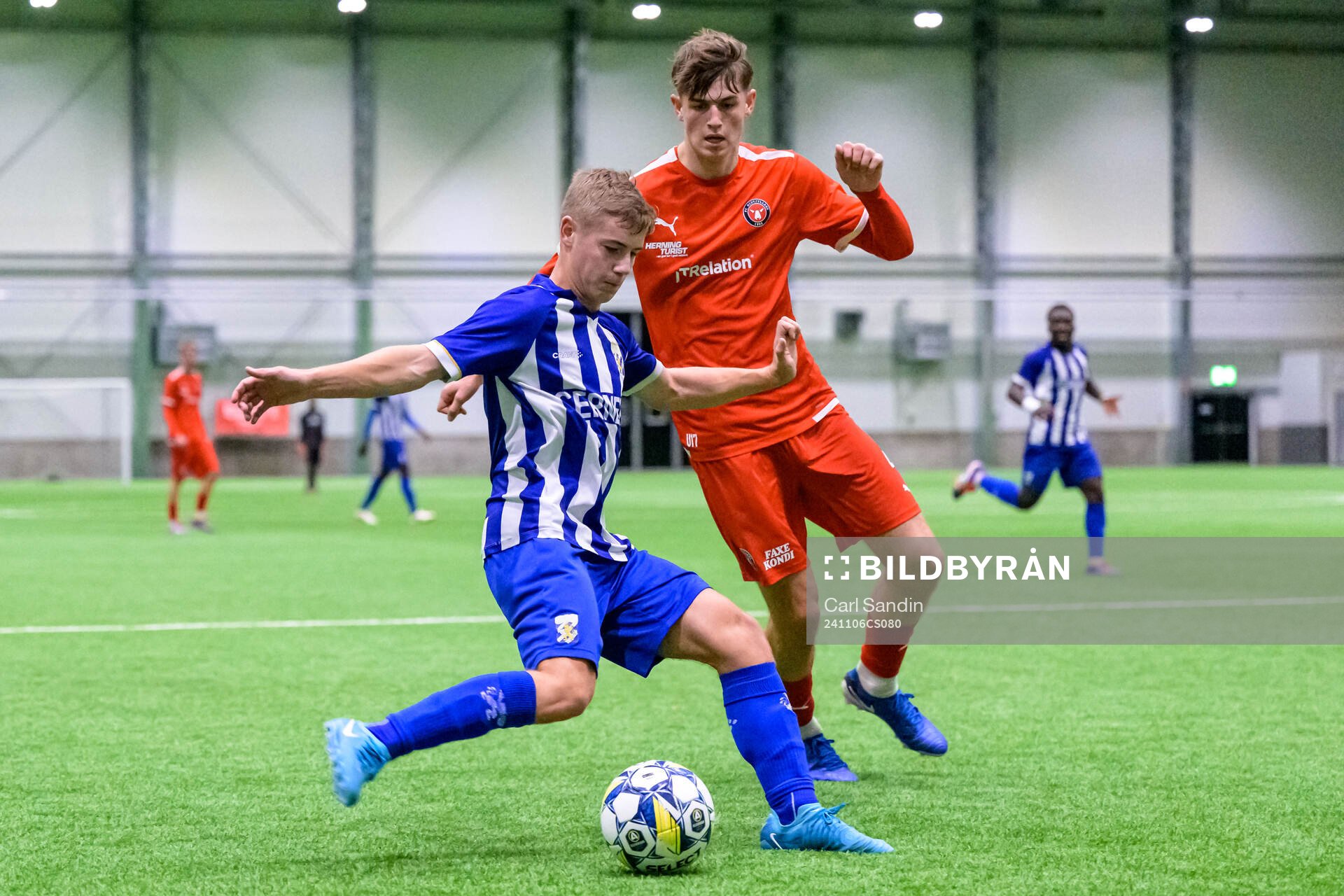 IFK Göteborgs Vilmer Johansson och Midtjyllands Magne