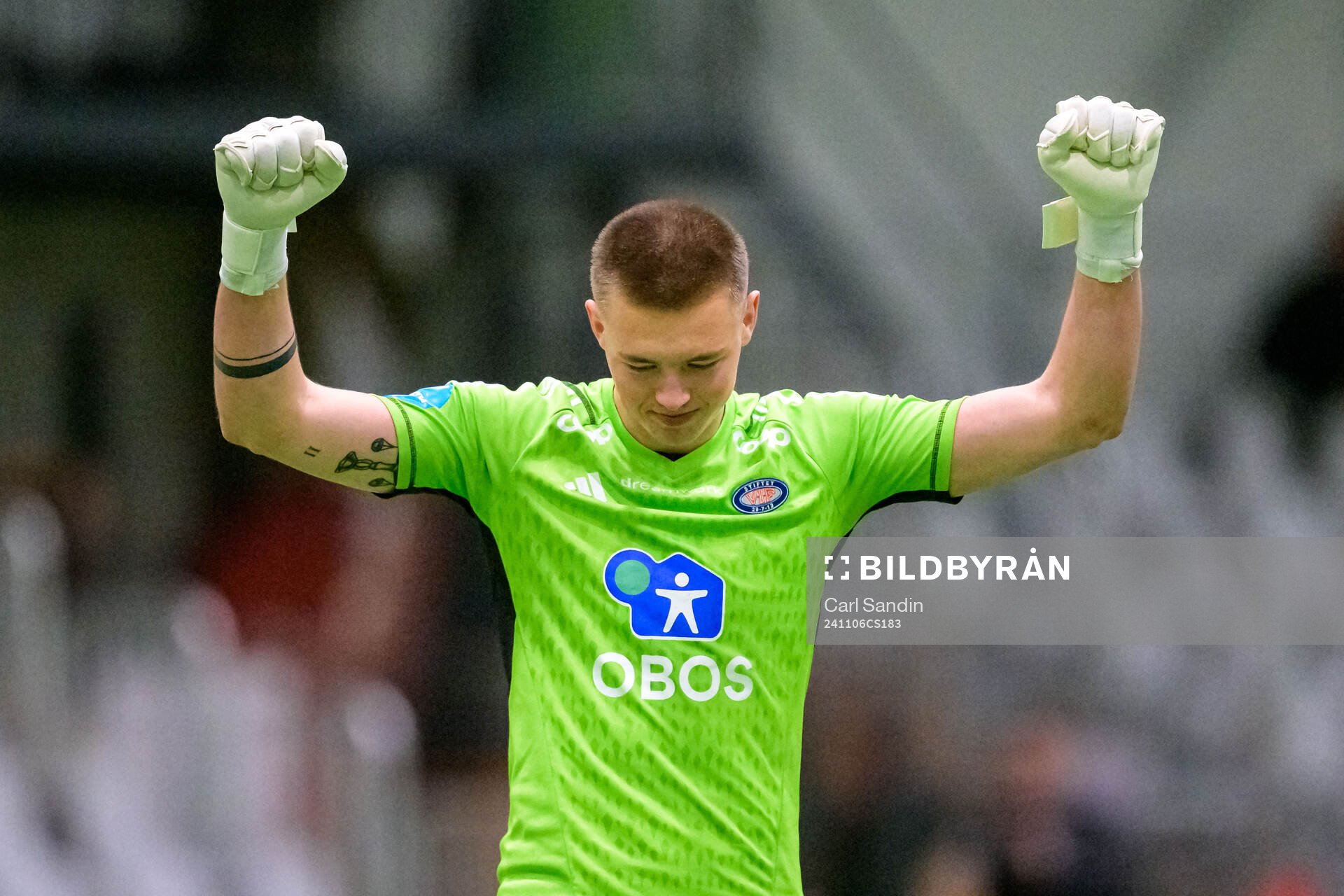 Vålerengas Ulrik Strøm jublar