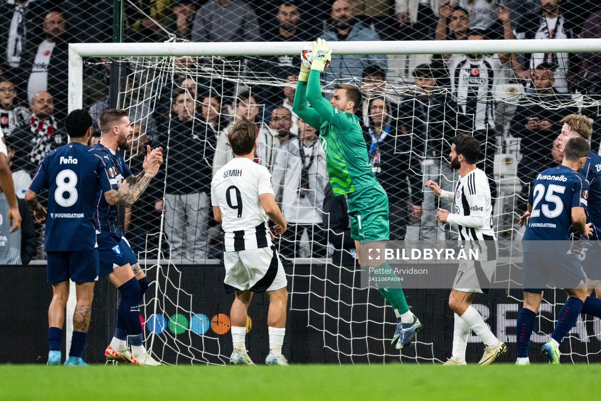 Goalkeeper Ricardo Friedrich of Malmö FF