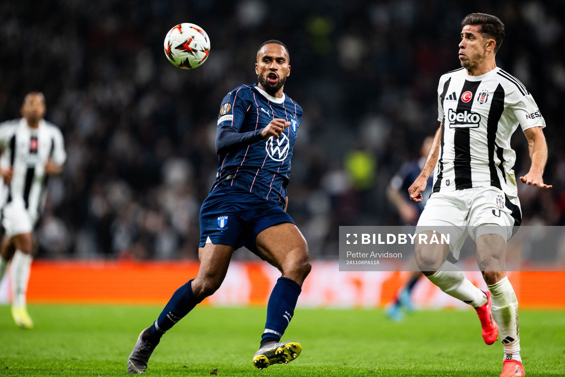 Isaac Kiese Thelin of Malmö FF and Gabriel Paulista of