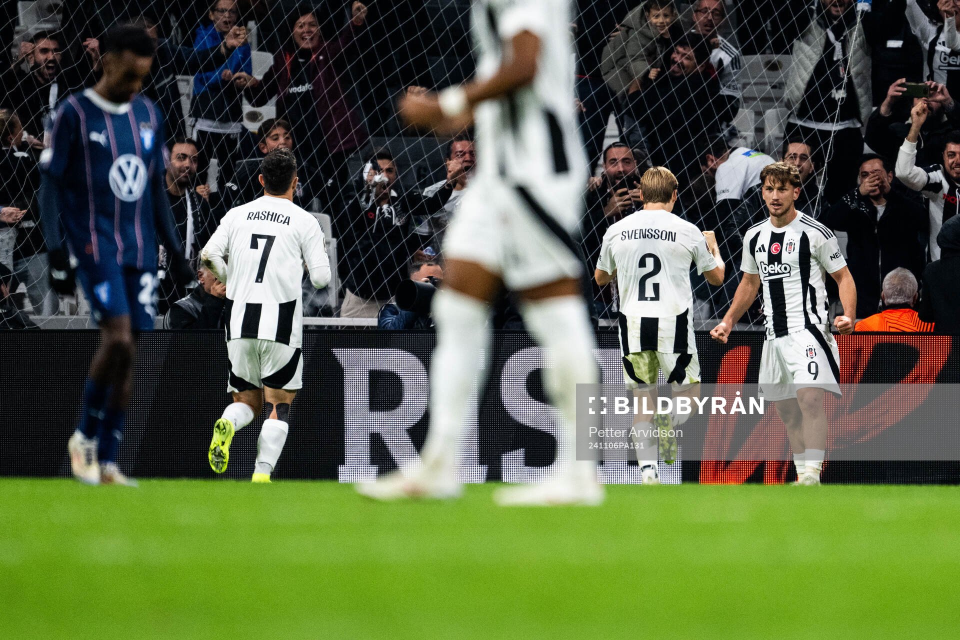 Semih Kilicsoy of Besiktas celebrates