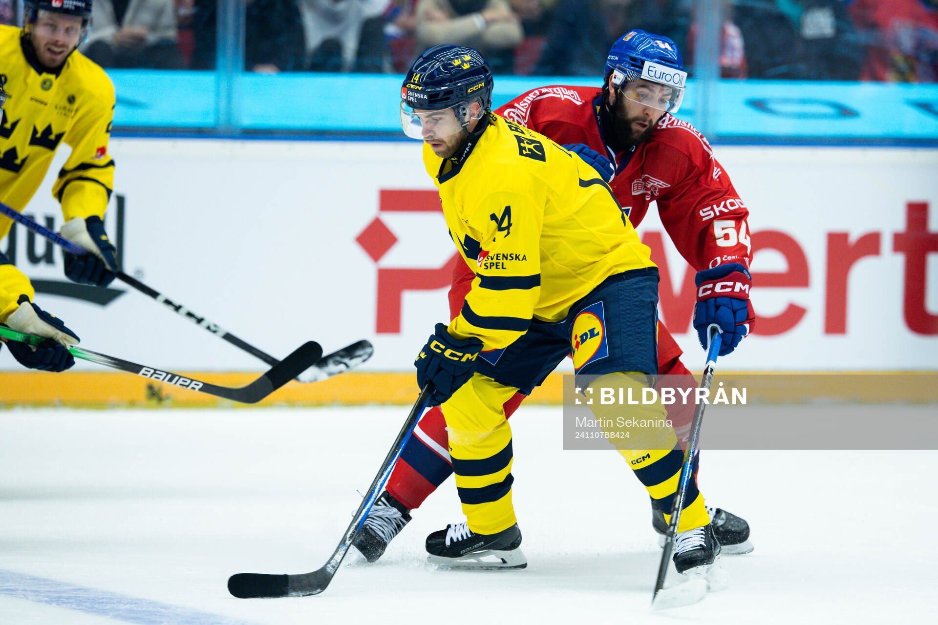 Oskar Lang of Sweden and Libor Zabransky of Czech Republic
