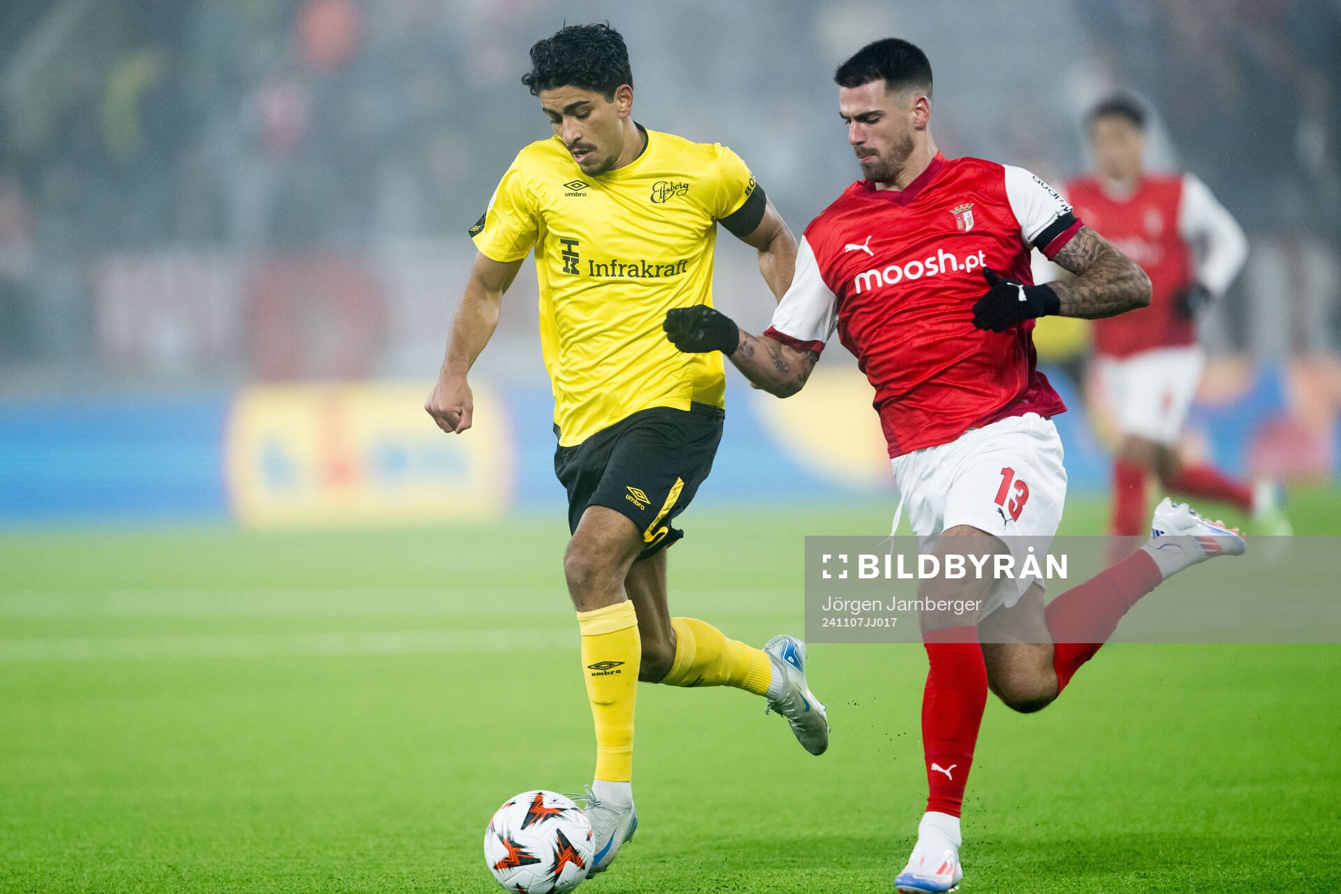 Ahmed Qasem of Elfsborg and Joao Ferreira of Braga