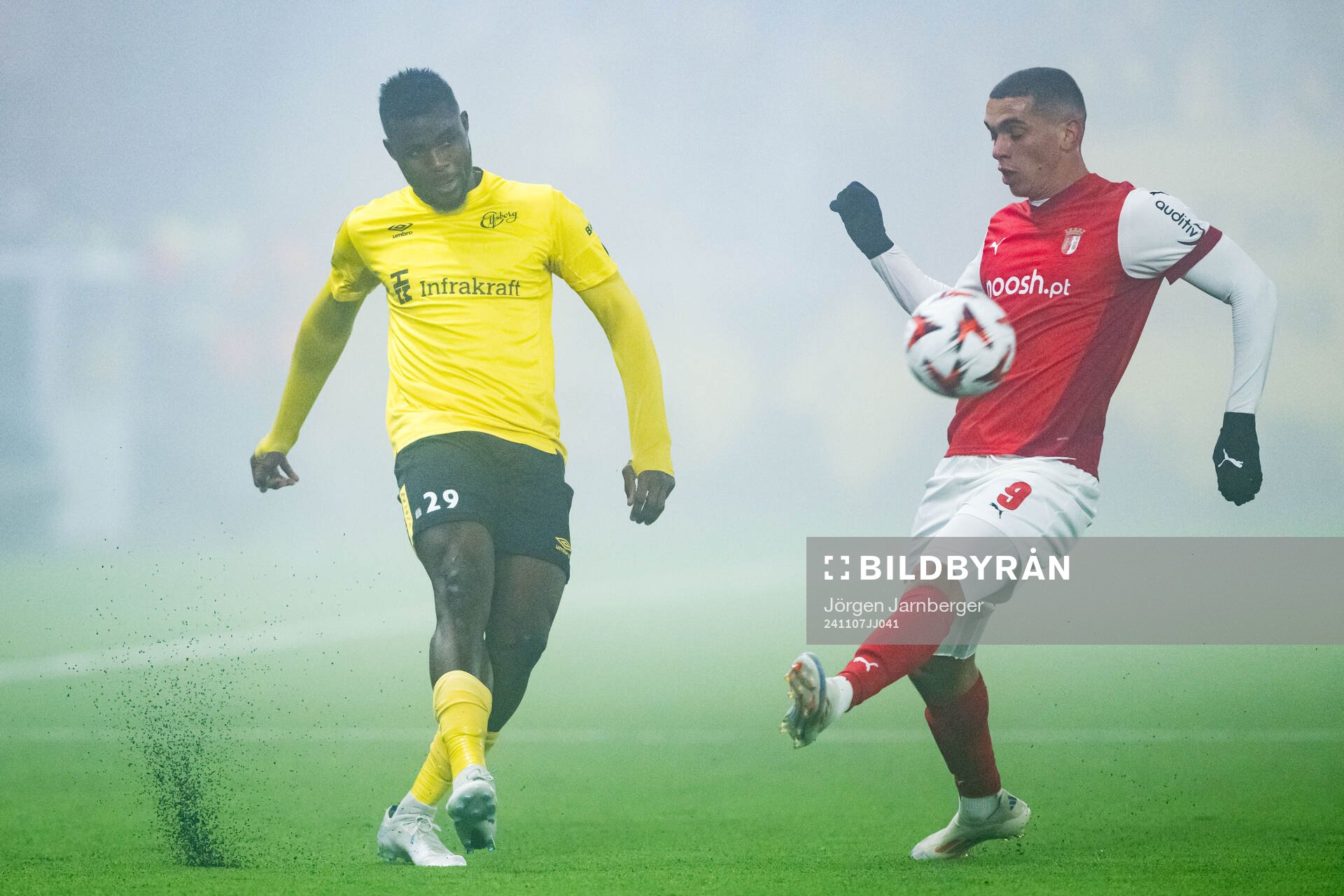 Ibrahim Buhari of Elfsborg and Amine El Ouazzani of Braga