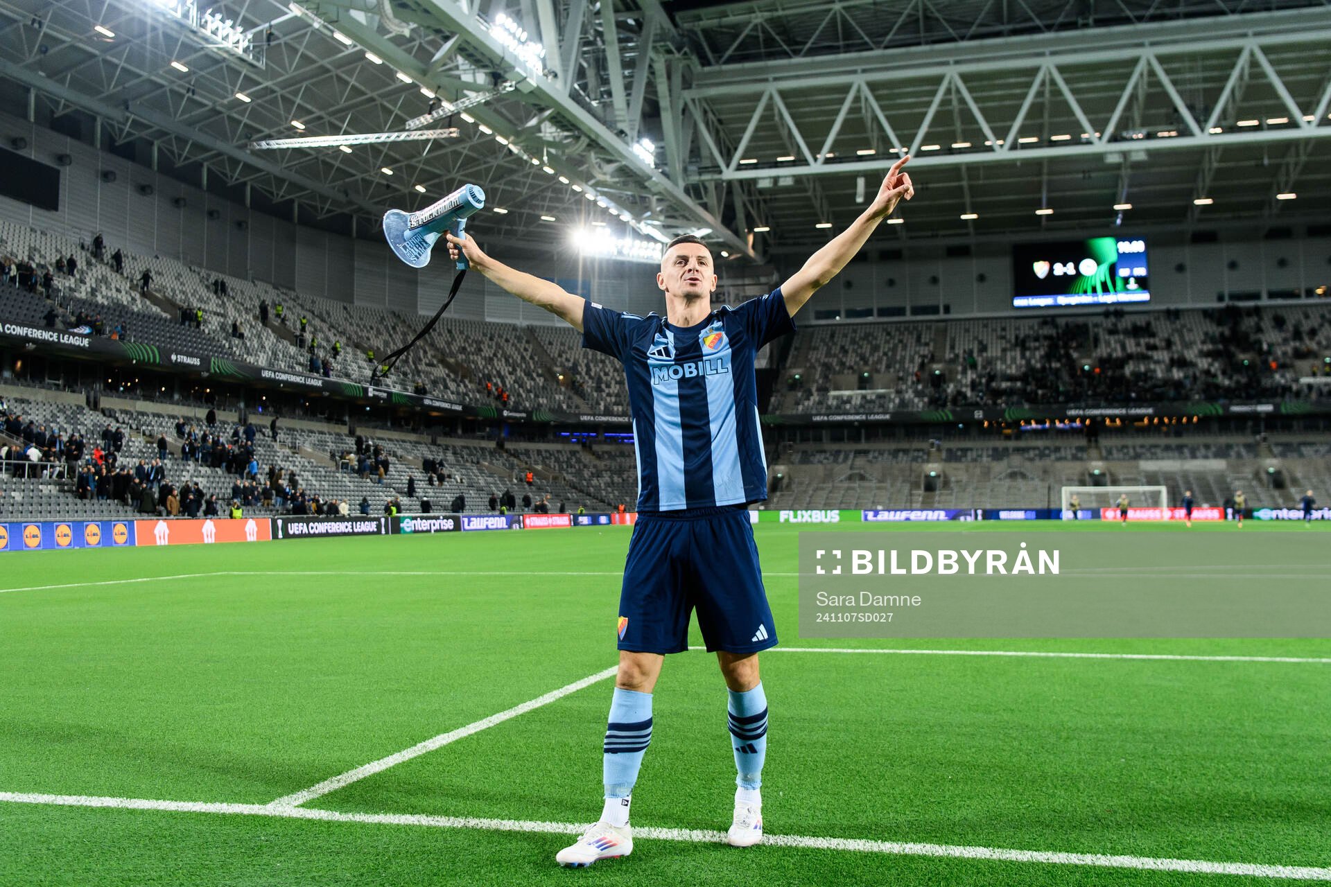 Haris Radetinac of Djurgården celebrates