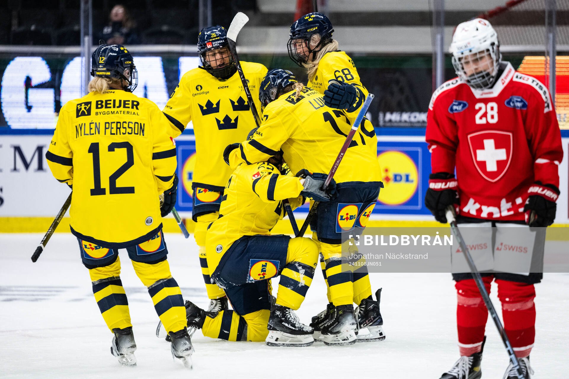 Lina Ljungblom of Sweden celebrates with Maja