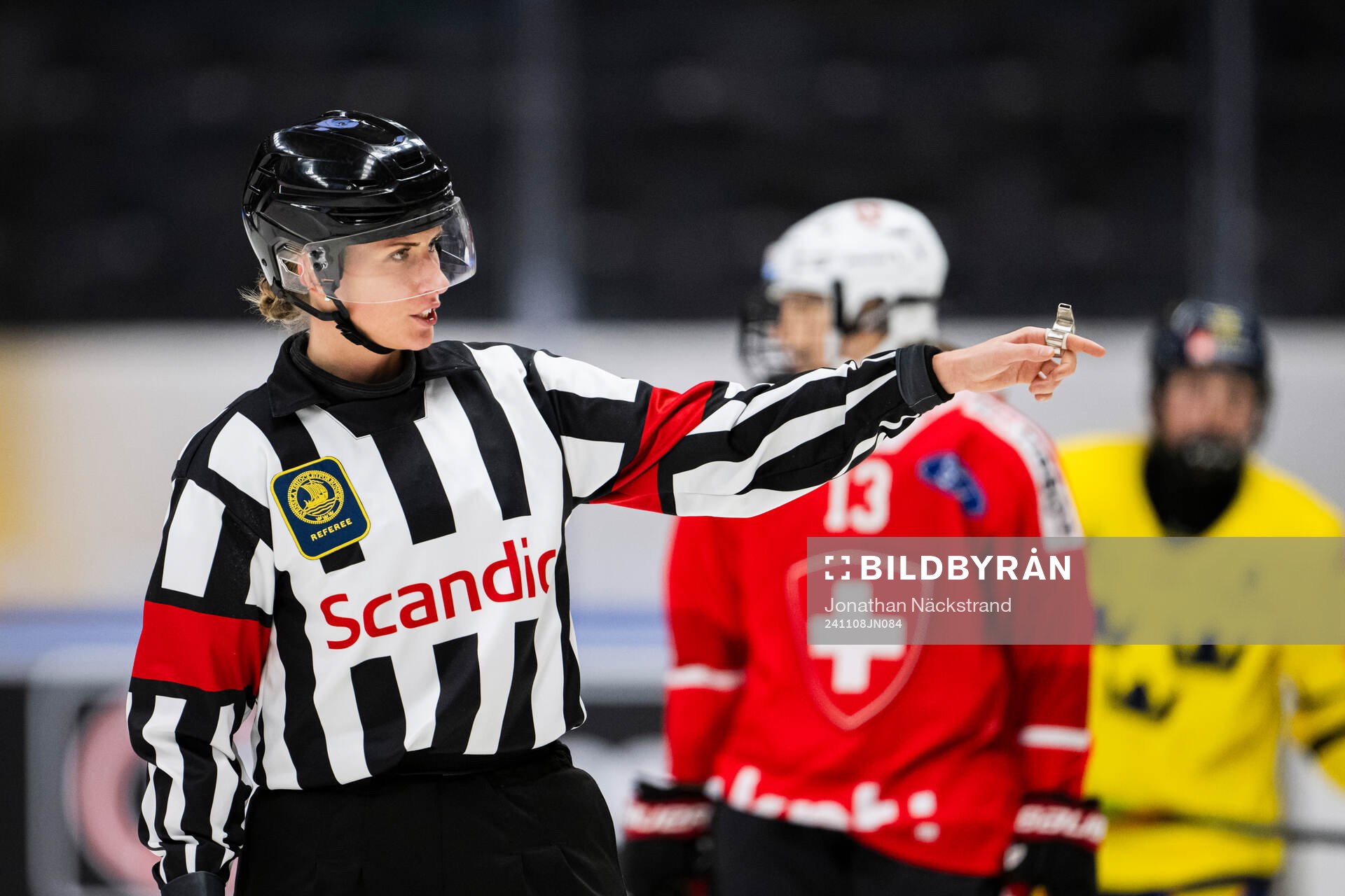 Referee Anna Hammar