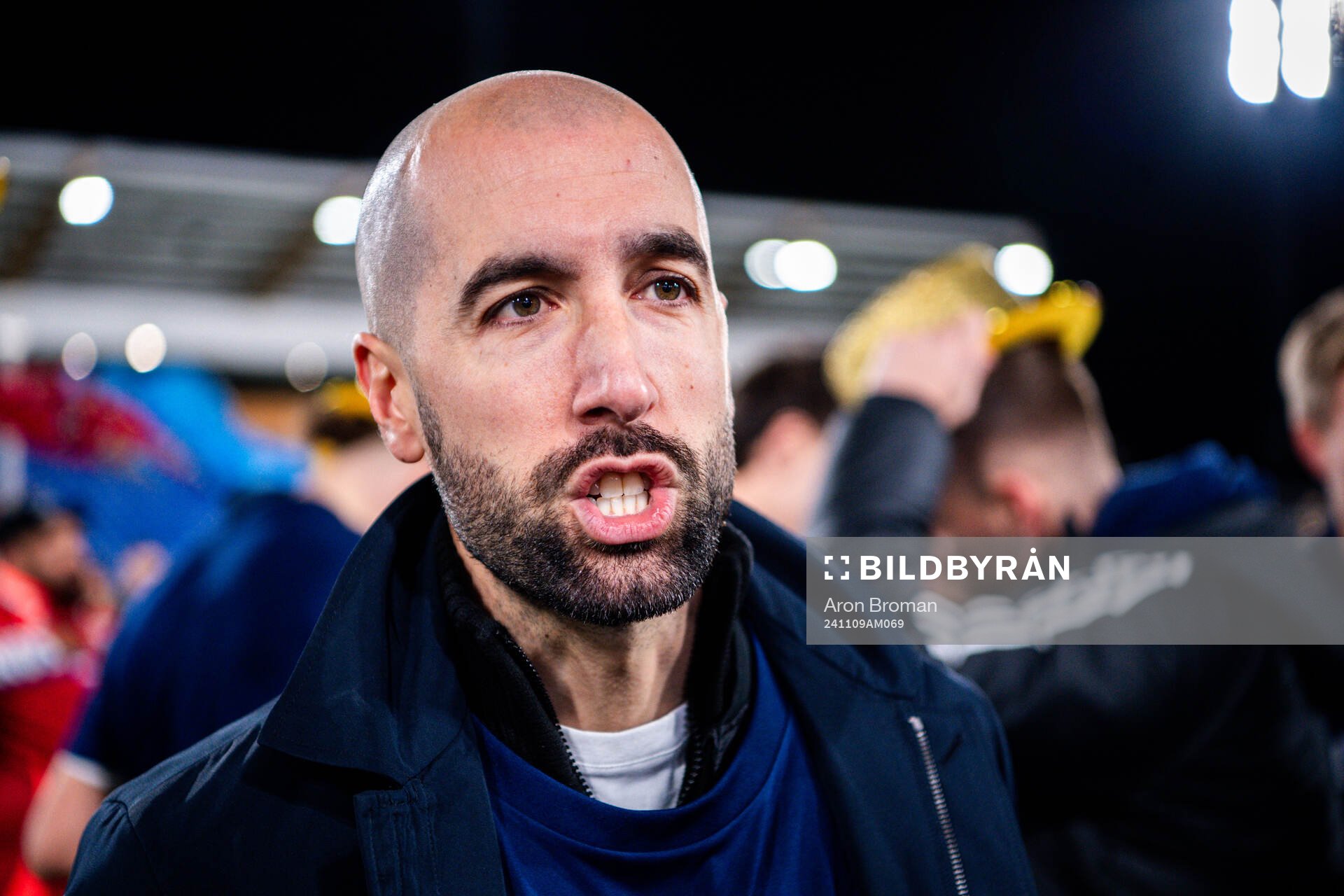 Östers tränare Martin Foyston jublar