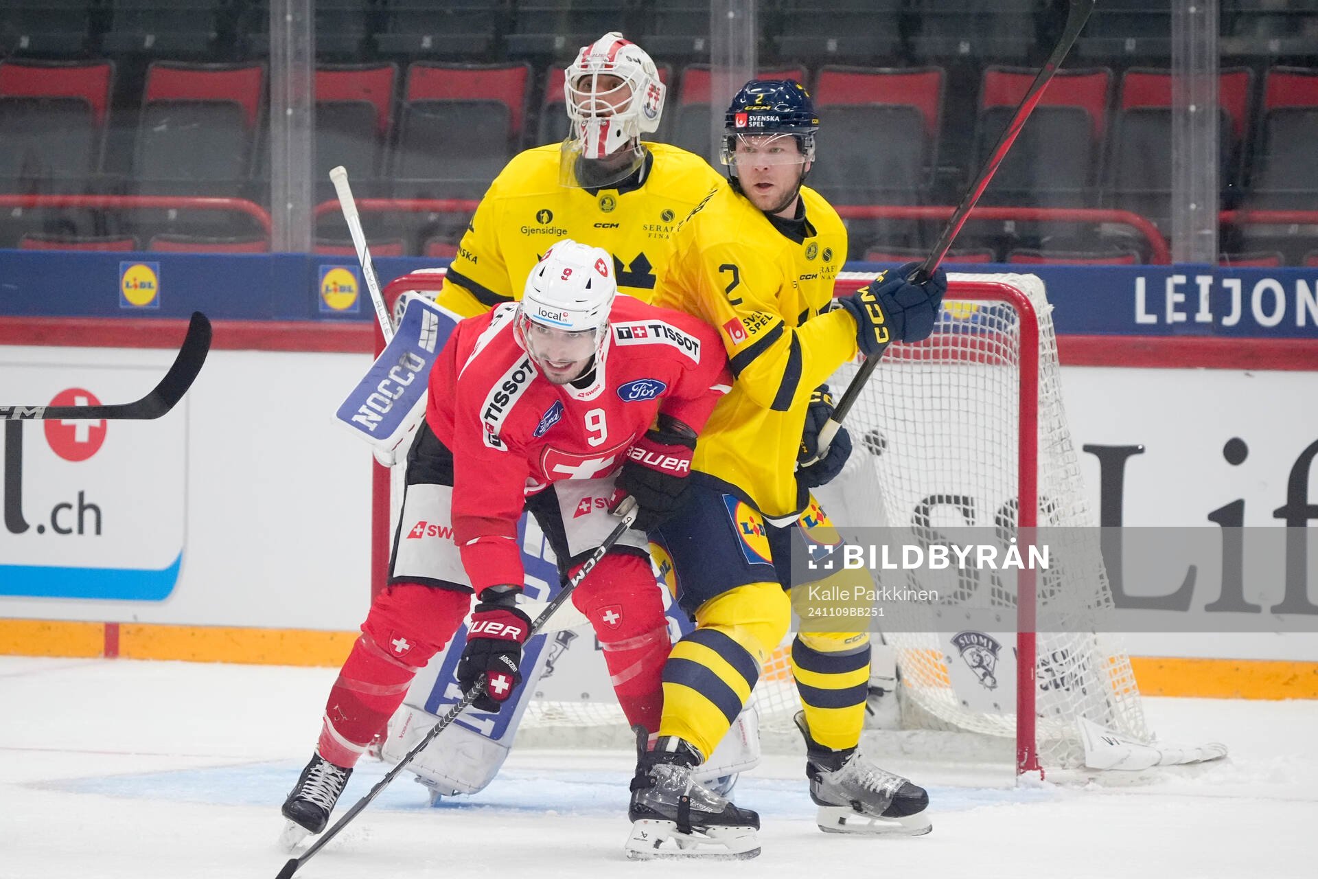 Damien Riat of Switzerland and Christian Folin of Sweden
