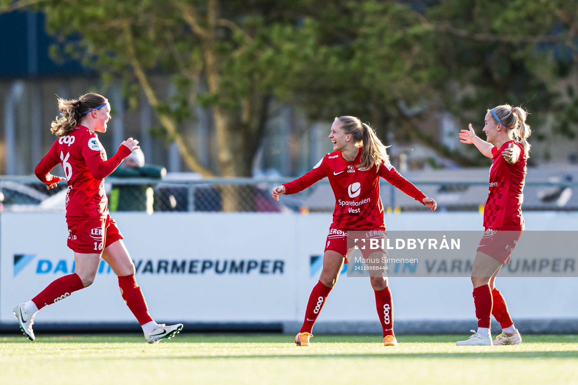 Amalie Vevle Eikeland of Brann celebrates