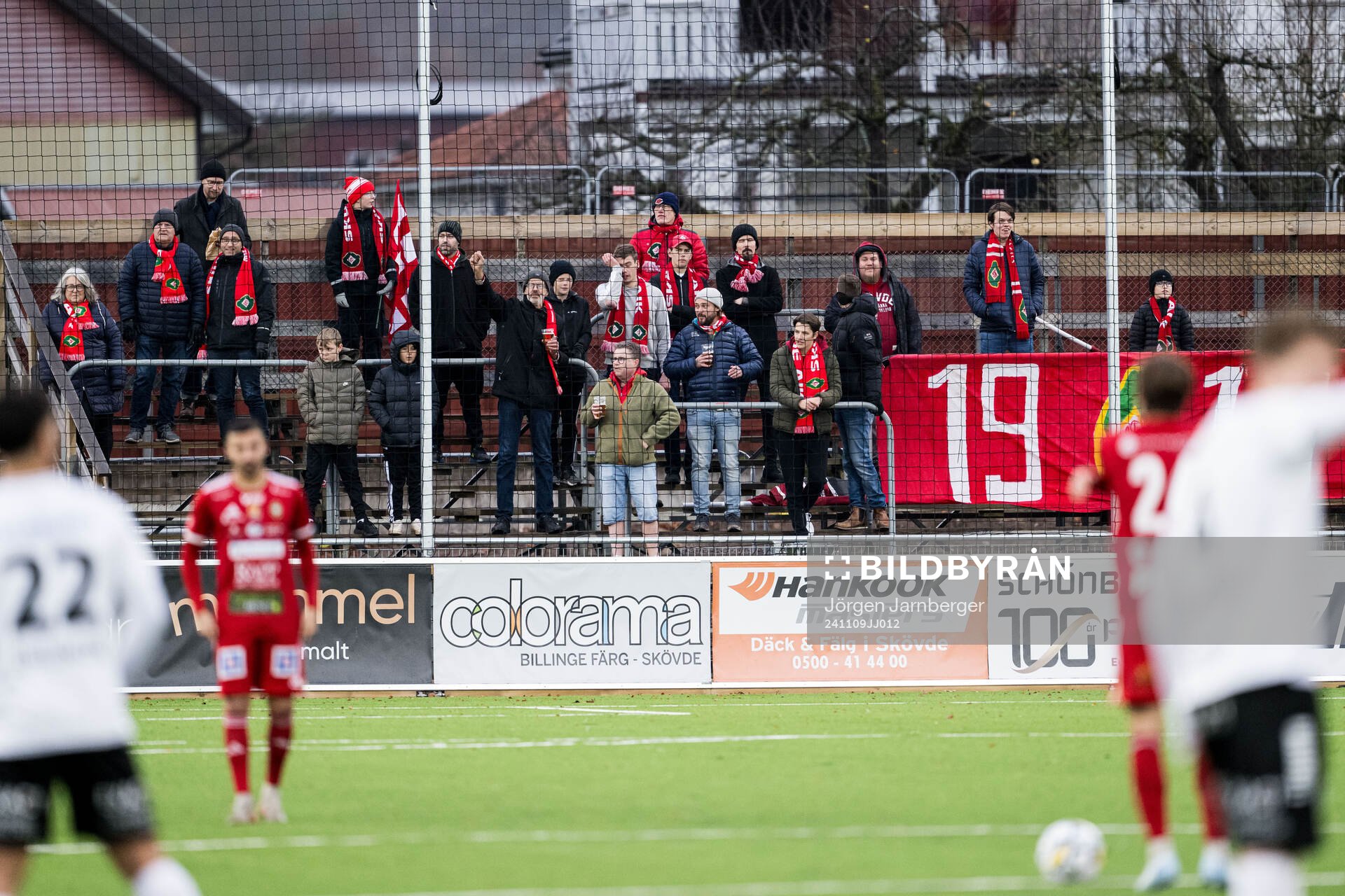 Skövde supporterar på läktaren