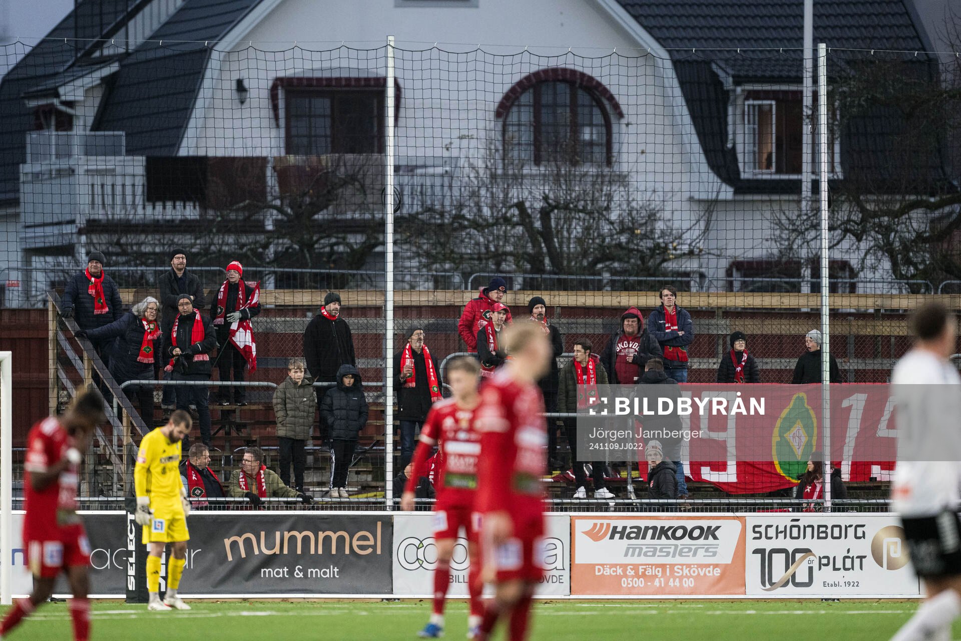 Skövde supportrar på läktaren