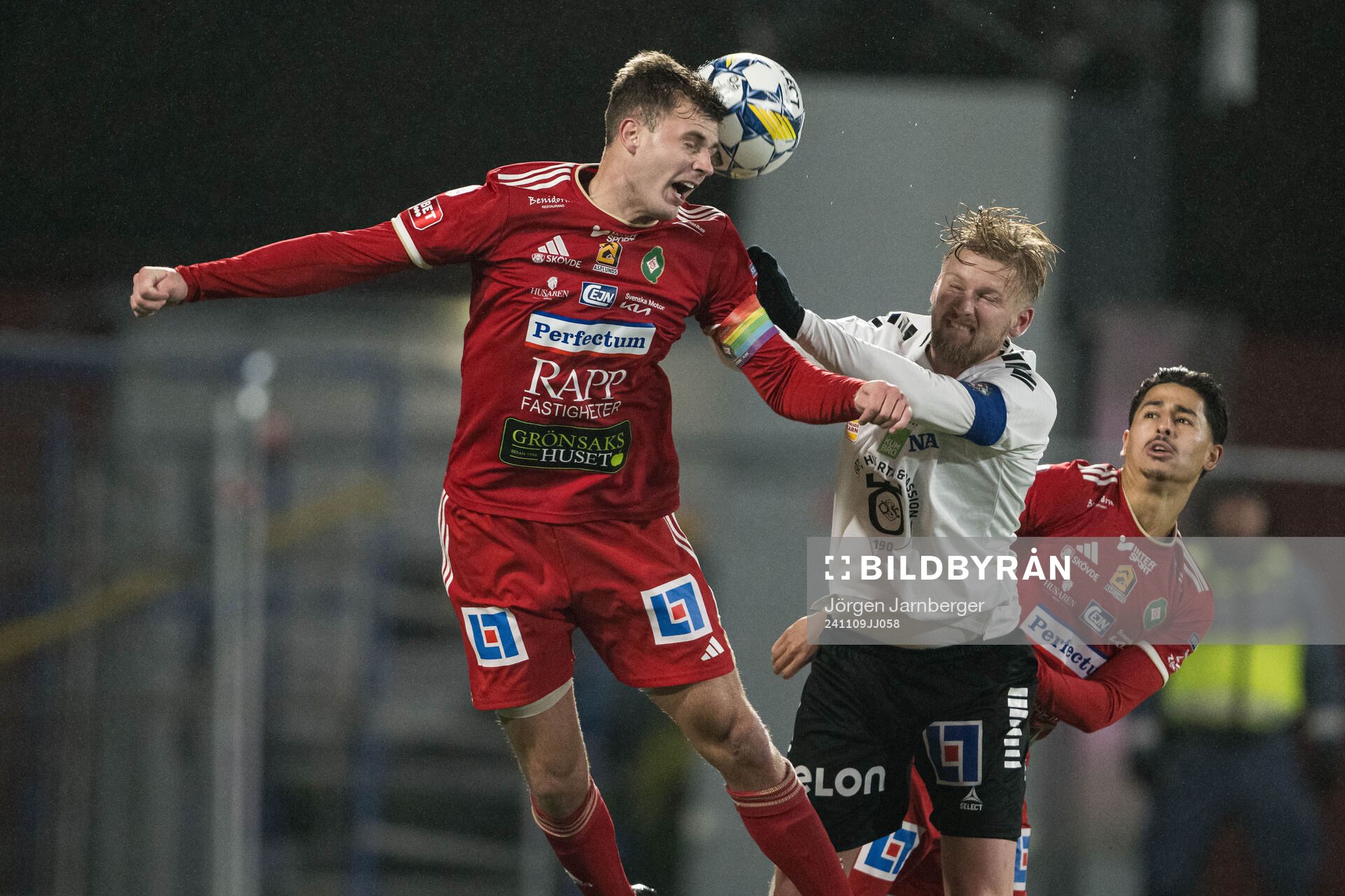Skövde AIKs Filip Schyberg och Örebros Karl Holmberg
