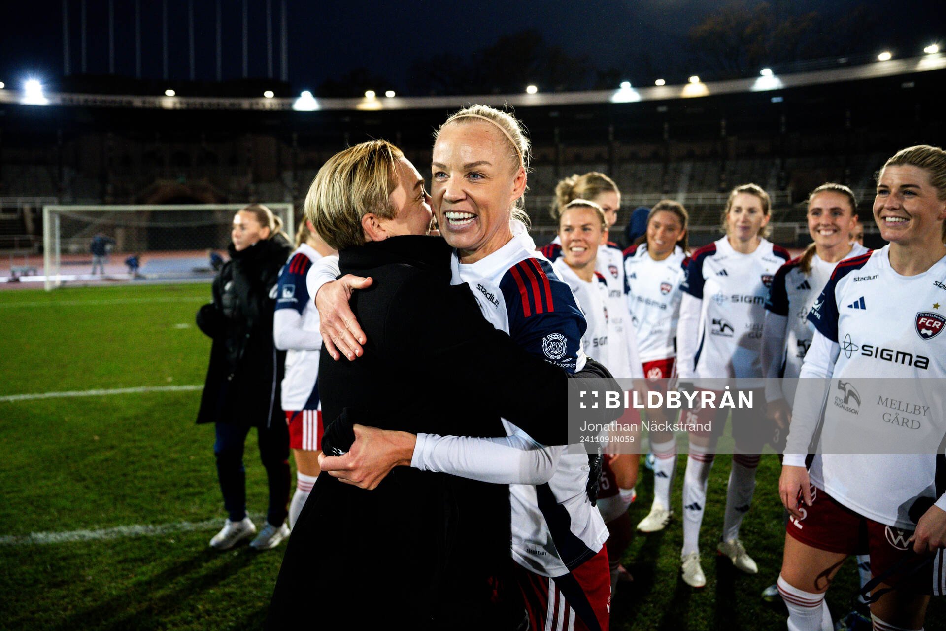 Rosengårds sportchef Therese Sjögran och Caroline Seger