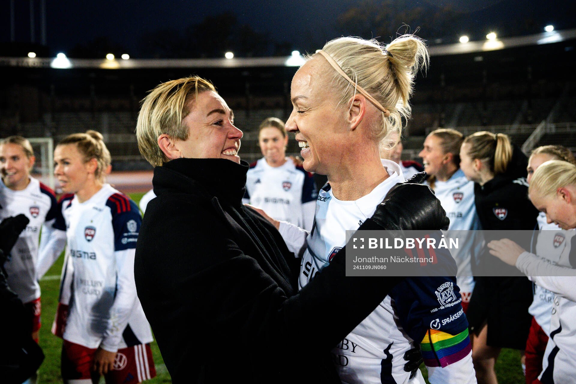 Rosengårds sportchef Therese Sjögran och Caroline Seger