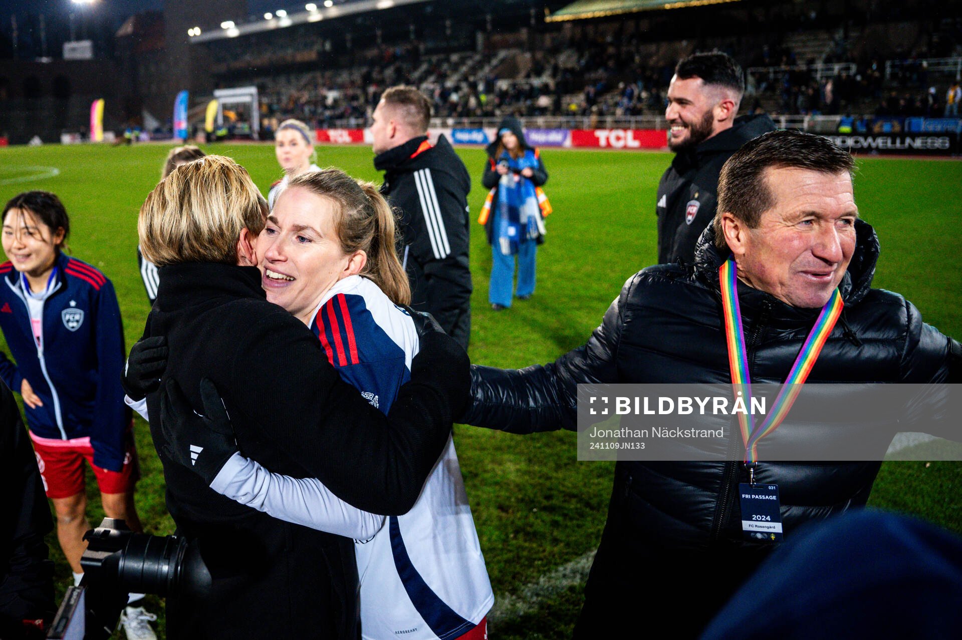 Rosengårds sportchef Therese Sjögran och Emma Berglund