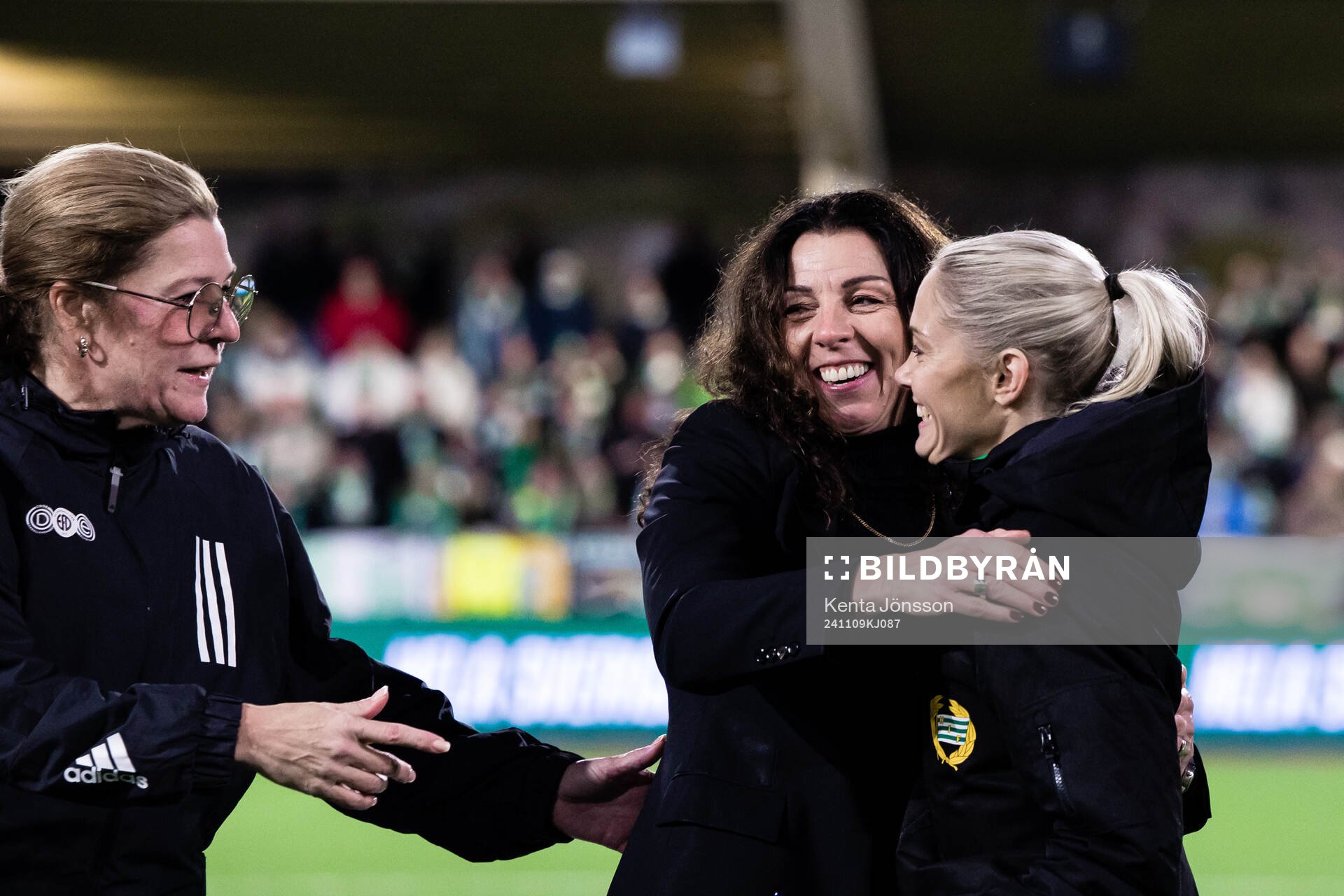 Svenska fotbollsförbundets Andrea Möllerberg och Alice