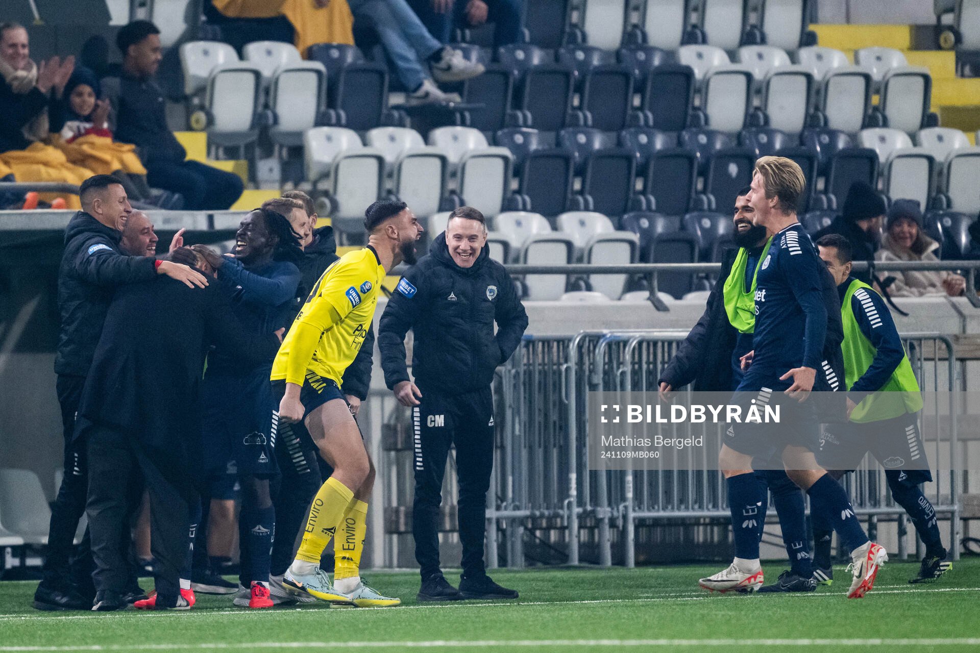 Utsiktens manager Bosko Orovic och målvakt Elias Hadaya