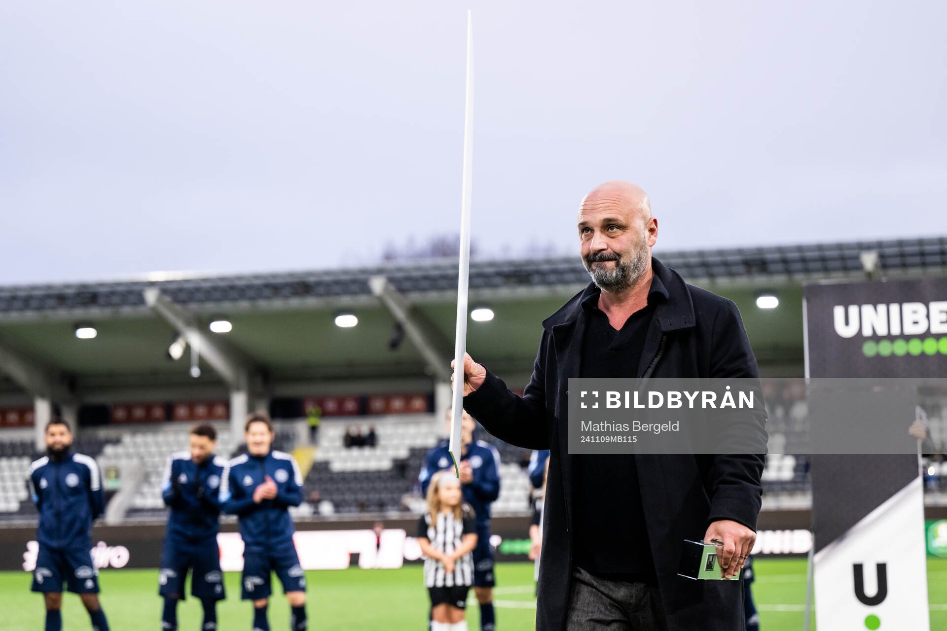 Utsiktens manager Bosko Orovic tilldelas pris som månadens