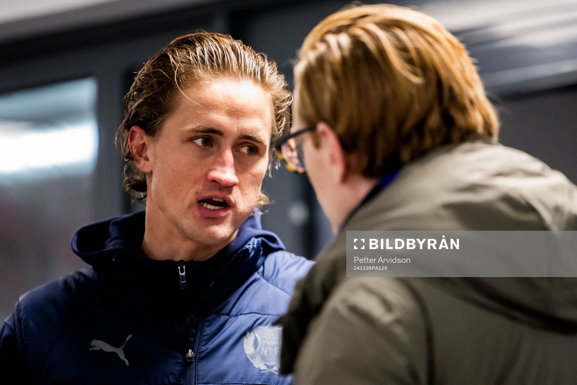 Helsingborgs Thomas Pauck Rogne intervjuas efter fotbollsmatchen i Superettan mellan Helsingborg och Örgryte den 9 november 2024 i Helsingborg.