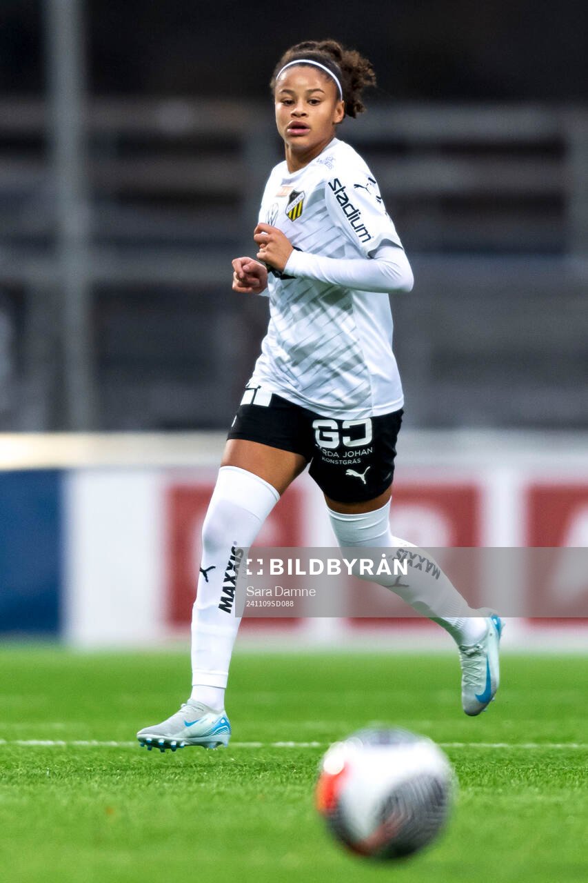 Häckens Felicia Schröder