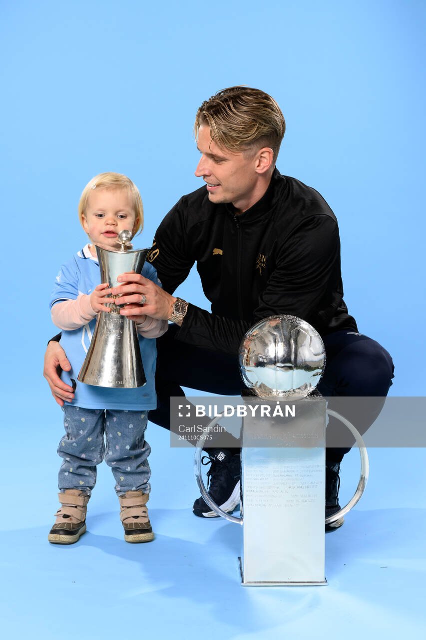 Malmö FFs Jens Stryger Larsen med dotter