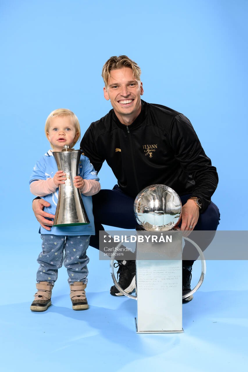 Malmö FFs Jens Stryger Larsen med dotter