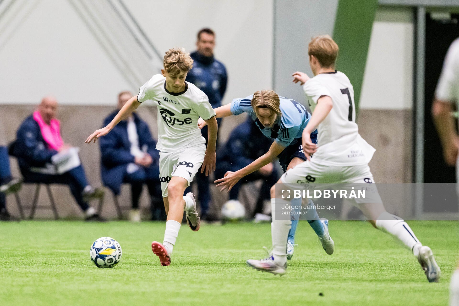 Vikings Jonathan Debes och Djurgårdens Melker Morheden