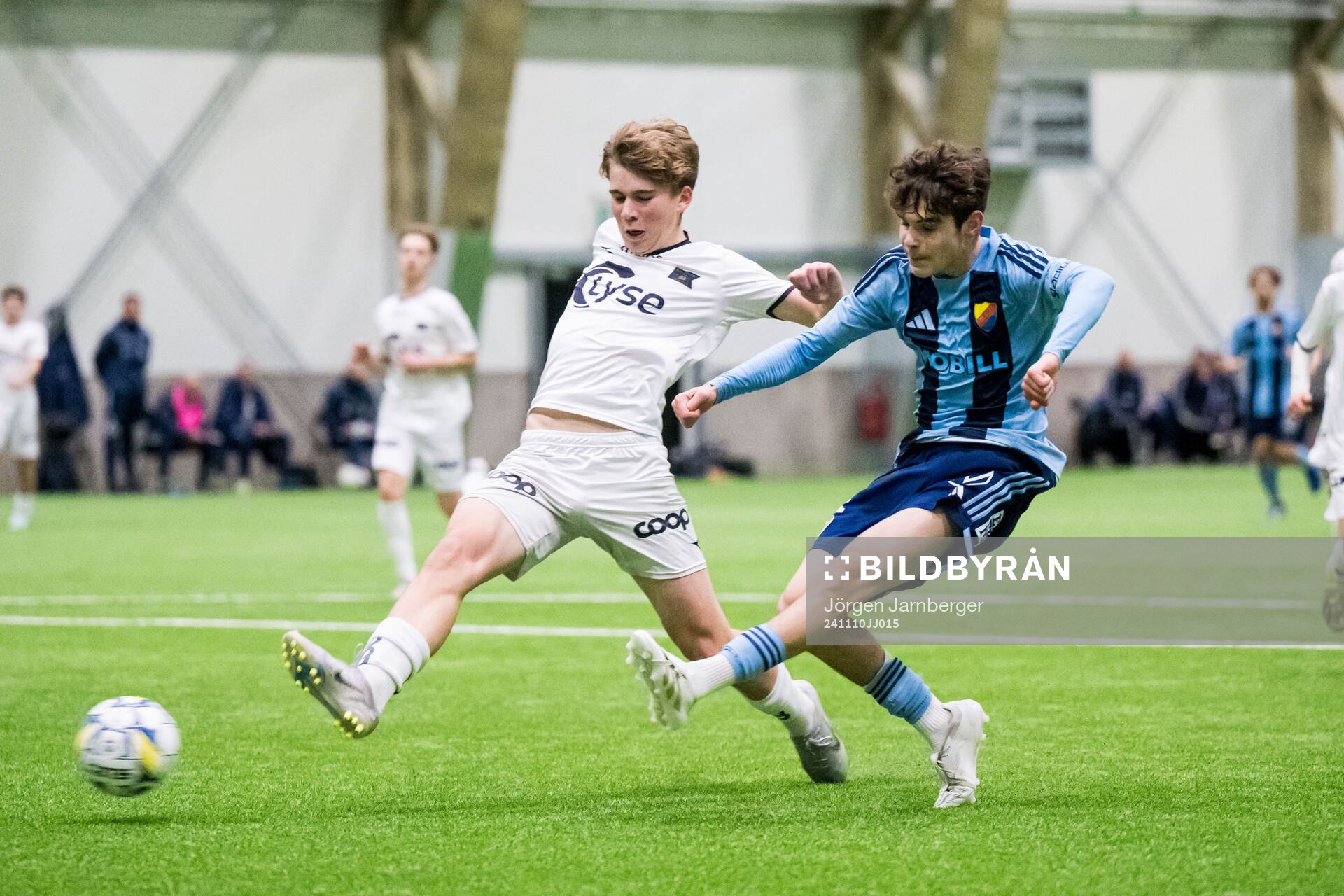 Vikings Eldar Duracak och Djurgårdens Alexander Lindgren