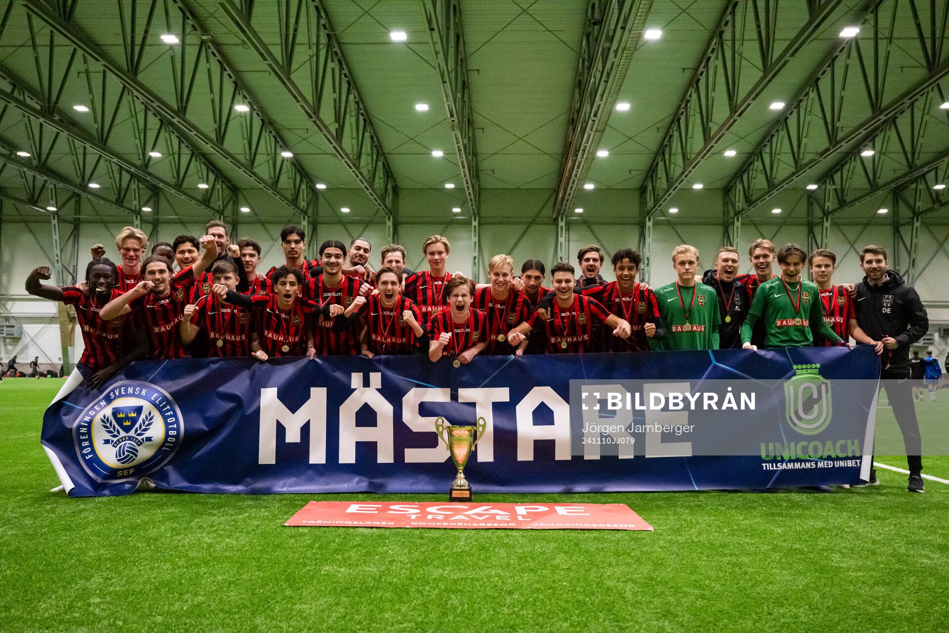 Brommapojkarnas spelare jublar