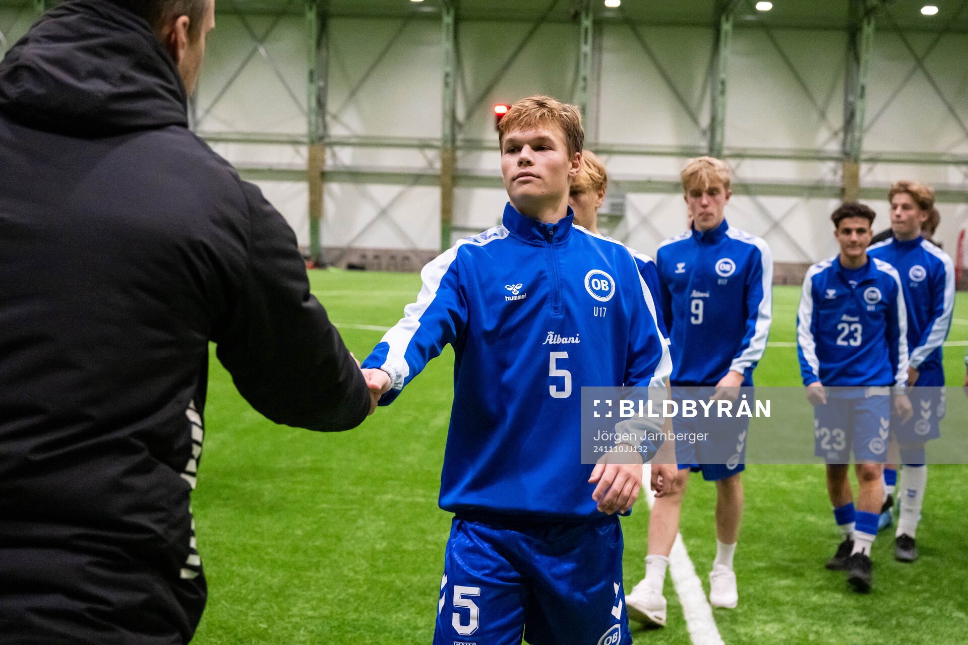Odenses Lucas Bryde tar ett silvermedaljer