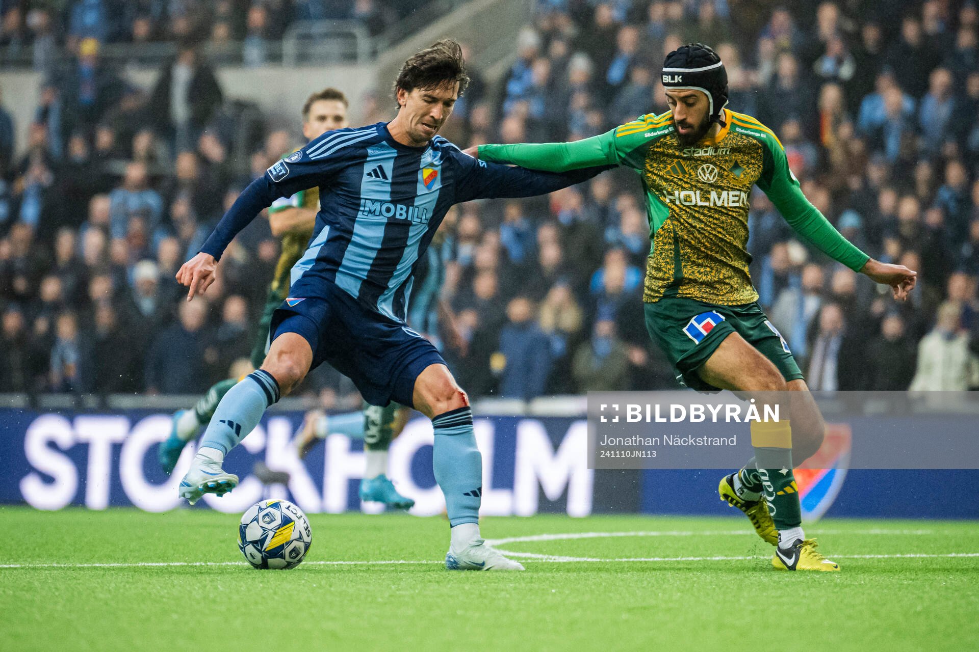Djurgårdens Gustav Wikheim och IFK Norrköpings Kristoffer