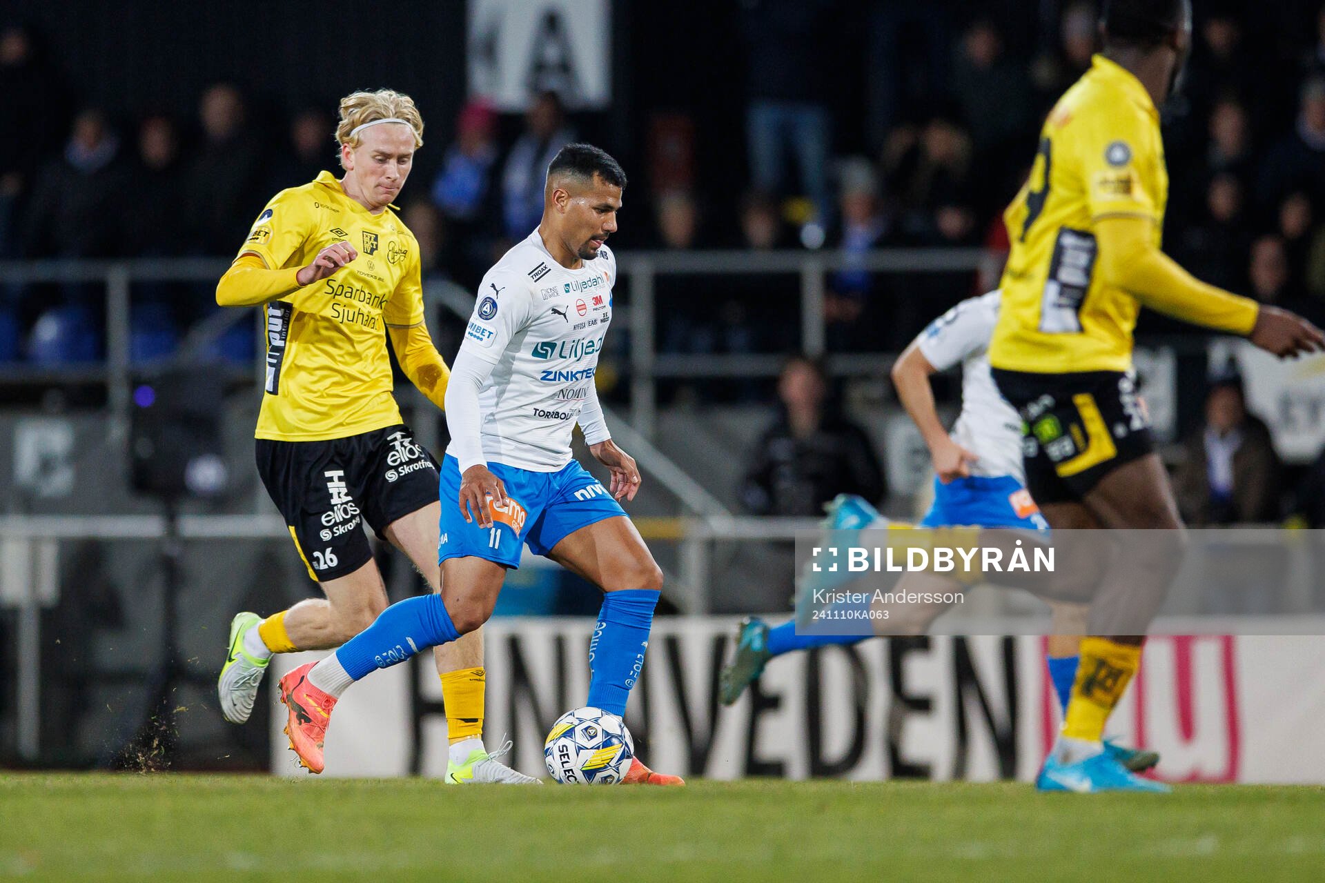 Elfsborgs Ludvig Richtnér och Värnamos Wenderson Oliveira