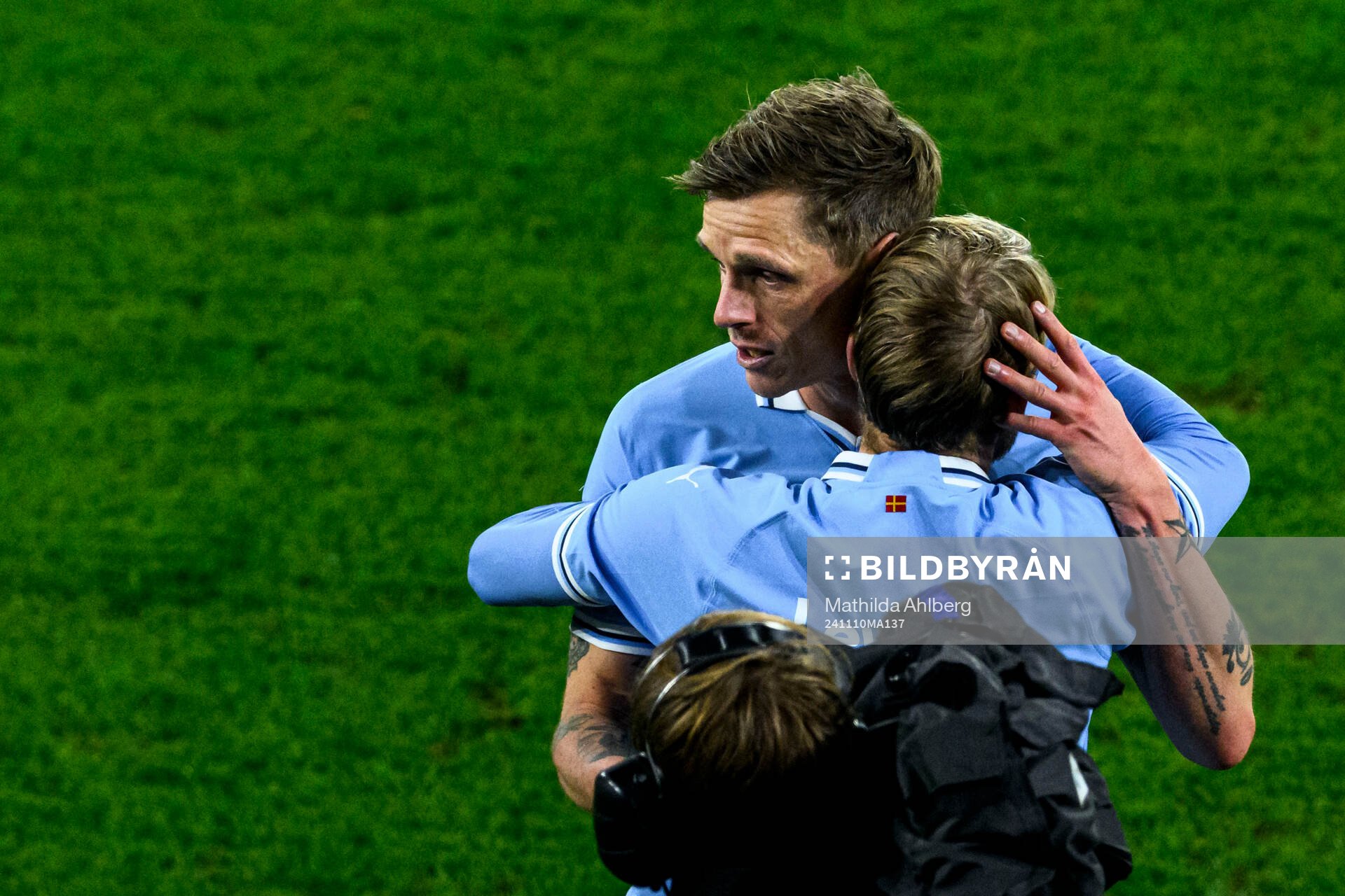 Malmö FFs Søren Rieks lämnar planen