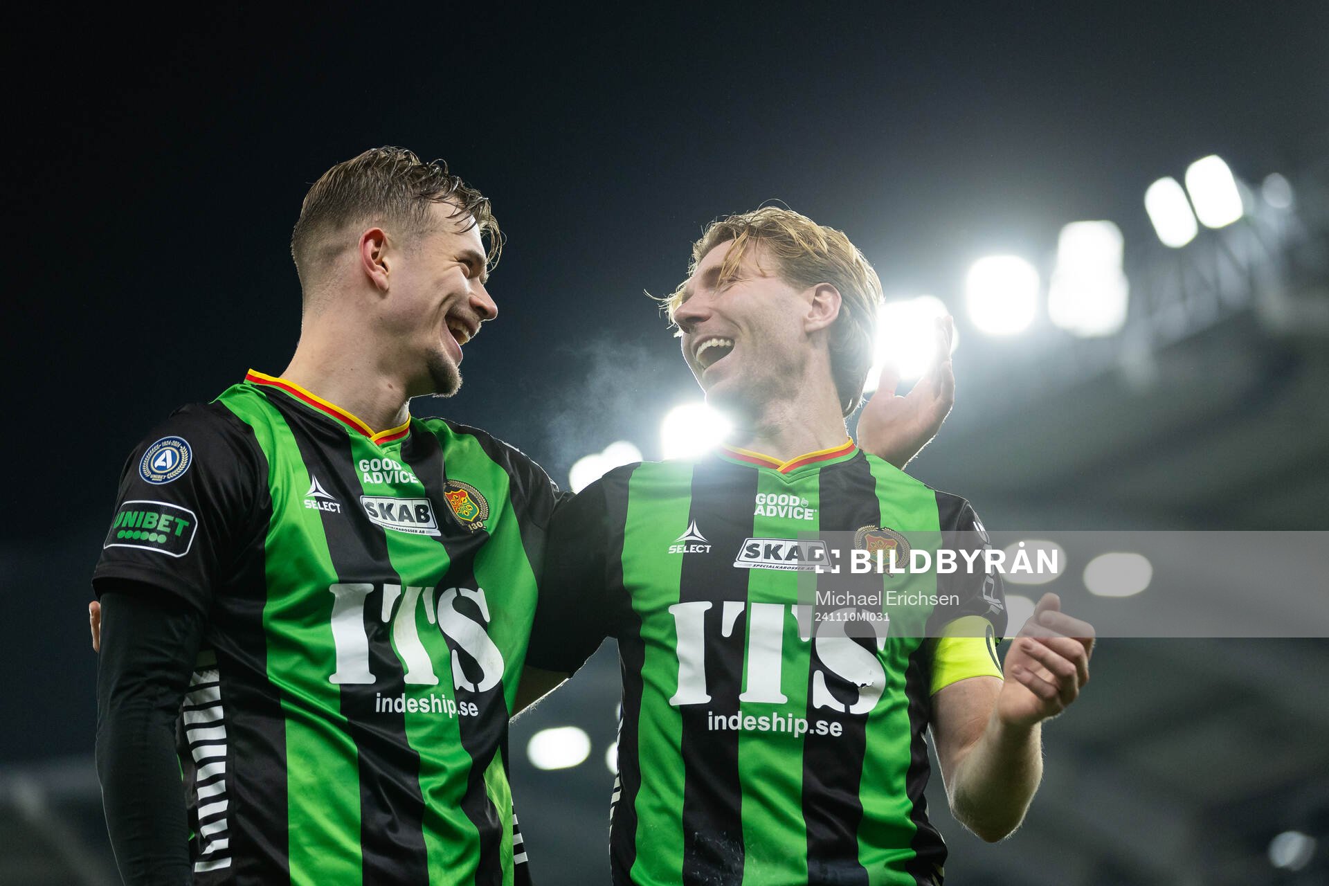 GAIS Alexander Ahl Holmström och August Wängberg jublar