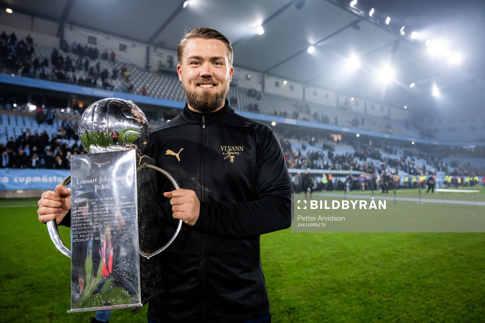 Malmö FFs assisterande tränare Theodor Olsson med Lennart