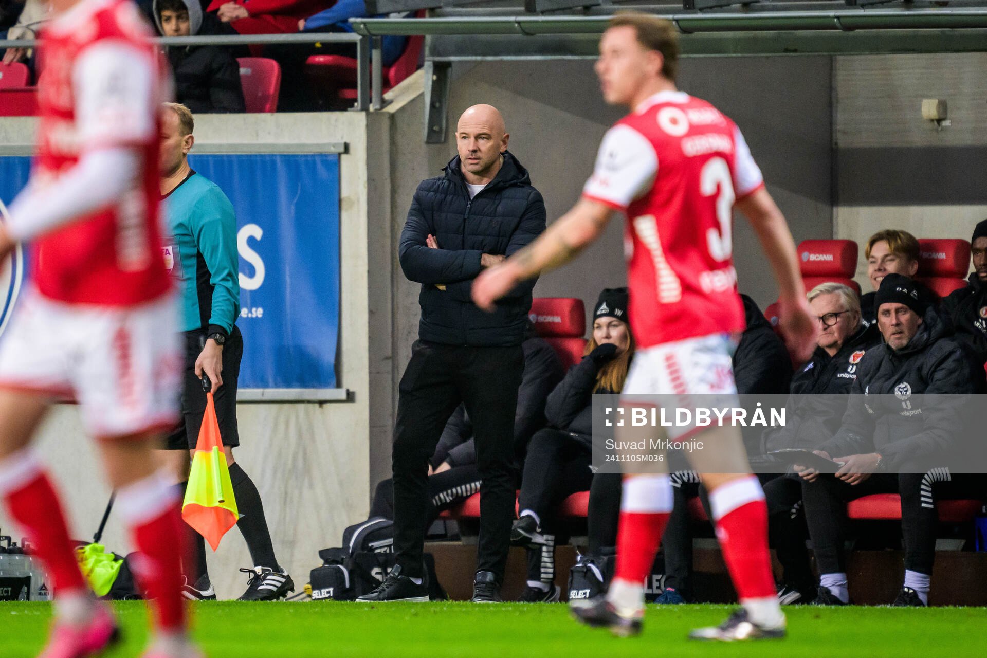 Kalmars tränare Stefan Larsson under fotbollsmatchen i Allsvenskan mellan Kalmar och Häcken den 10 november 2024 i Kalmar. 