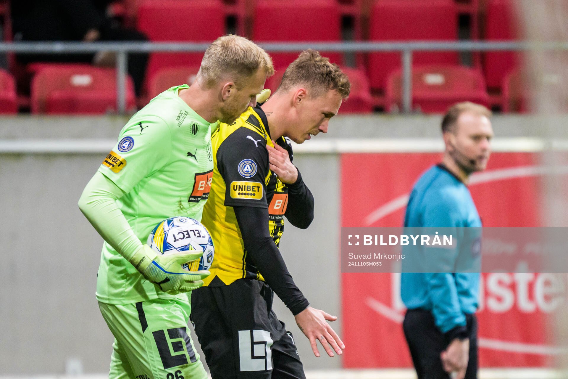 Häckens Jacob Barret Laursen har ont