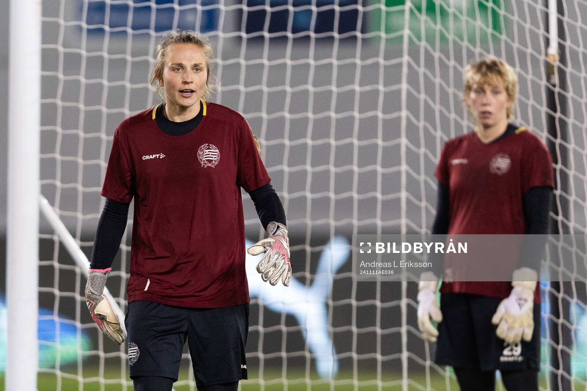 Goalkeeper Anna Tamminen and goalkeeper Moa Edrud of