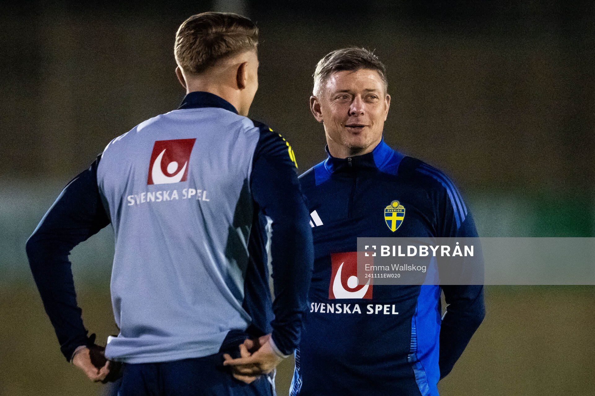 Viktor Gyökeres and head coach Jon Dahl Tomasson of the