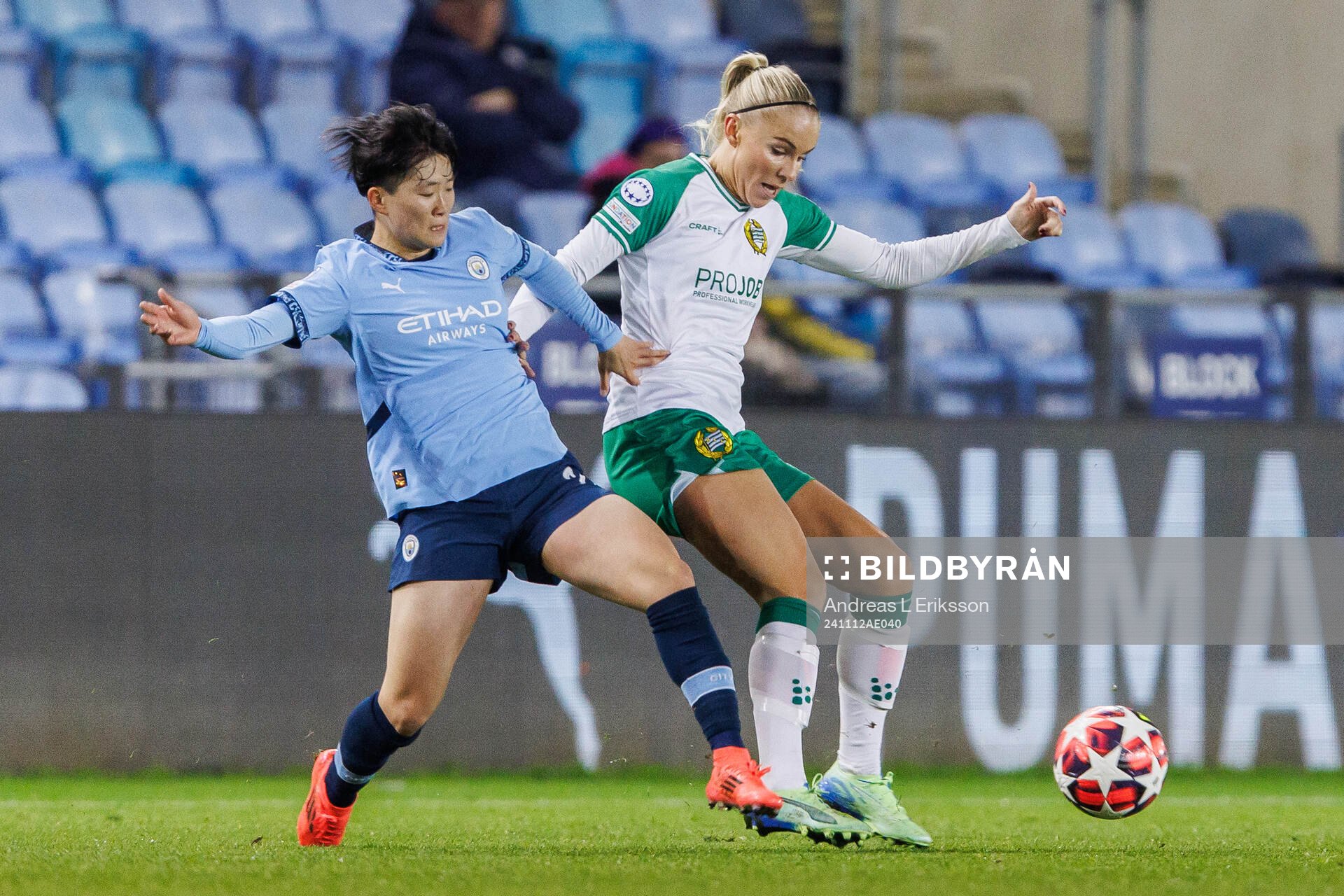 Aoba Fujino of Manchester City and Stina Lennartsson of Hammarby during the UEFA Women's Champions League football match between Manchester City and Hammarby on November 12, 2024 in Manchester.