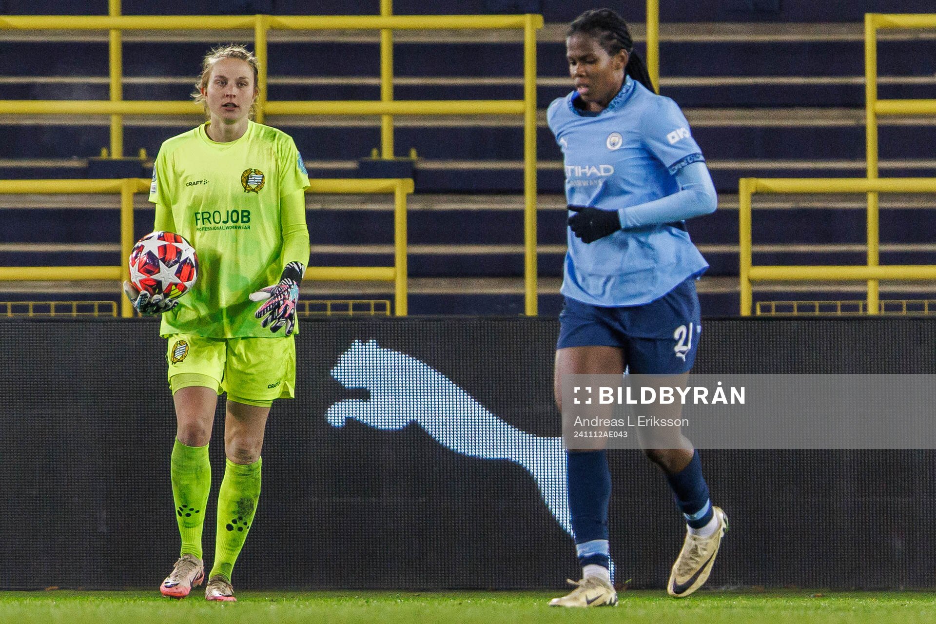 goalkeeper Anna Tamminen of Hammarby