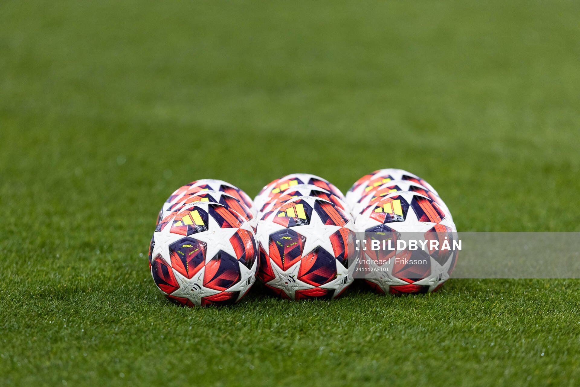 balls