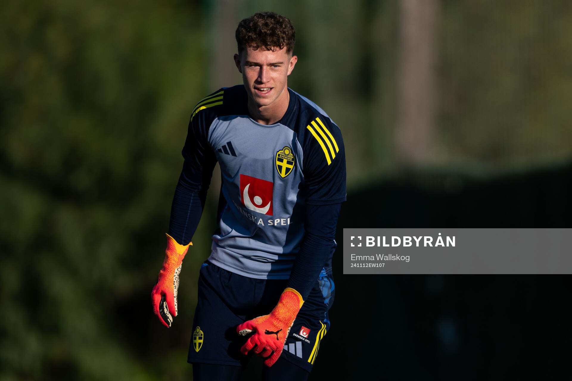 Goalkeeper Viktor Andersson during a training session with the Swedish under-21 national football team on November 12, 2024 in Marbella. 